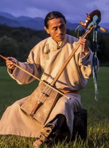 岡林立哉